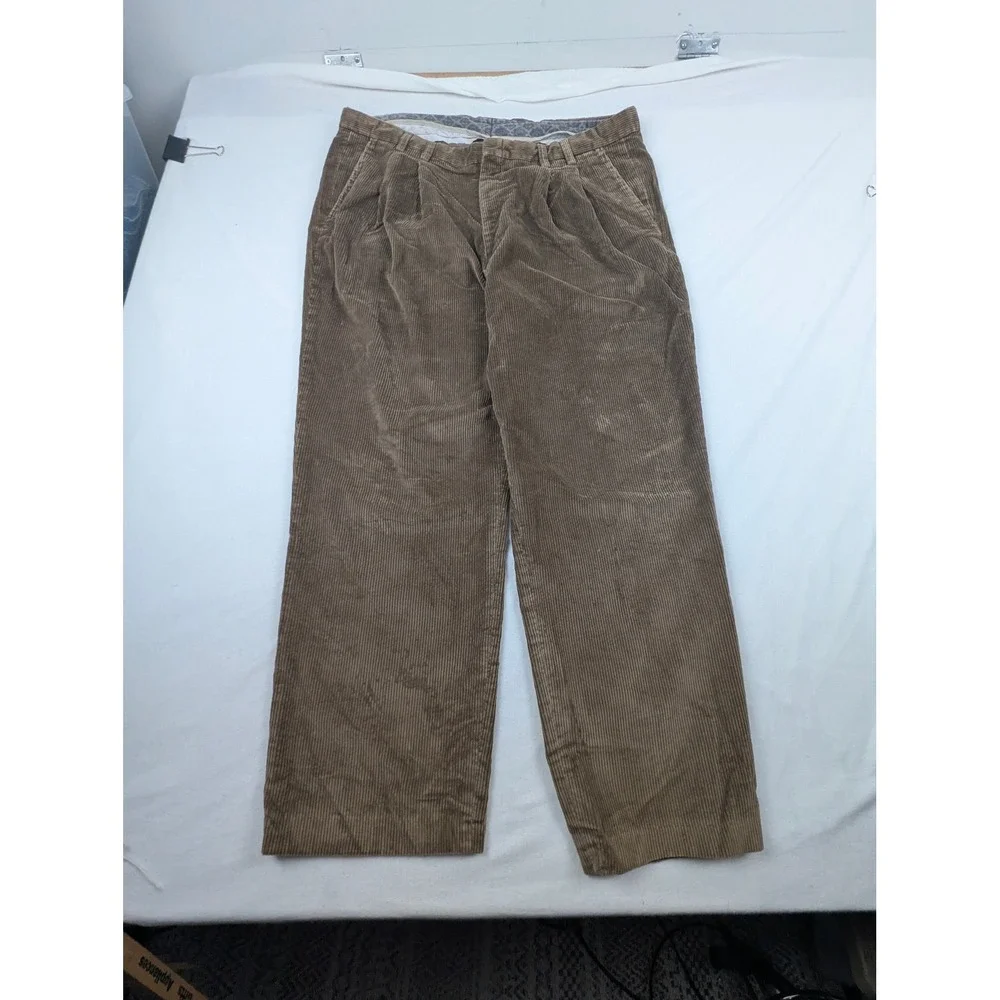 Eddie Bauer Mens Brown Corduroy Pleated Relaxed Fit Pants 36x28 Wide Wale Brown
